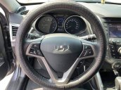 Cần bán gấp Hyundai Veloster đời 2013, màu xám