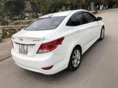 Bán Hyundai Accent 2012, màu trắng, nhập khẩu