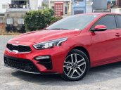 Bán xe Kia Cerato năm sản xuất 2021, màu đỏ