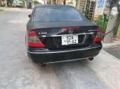 Cần bán Mercedes E200 đời 2007, màu đen số tự động, 345tr