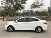 Bán Hyundai Accent 2012, màu trắng, nhập khẩu