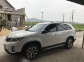 Bán xe Kia Sorento năm 2016, màu trắng, giá chỉ 580 triệu