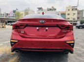 Bán xe Kia Cerato năm sản xuất 2021, màu đỏ