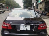 Cần bán xe Mercedes E class năm sản xuất 2010 còn mới, 650 triệu