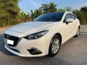 Cần bán gấp Mazda 3 1.5AT sản xuất 2016 giá cạnh tranh