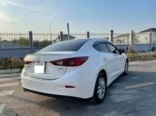 Cần bán gấp Mazda 3 1.5AT sản xuất 2016 giá cạnh tranh