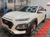 Cần bán lại xe Hyundai Kona 1.6 Turbo đời 2020, màu trắng, 735 triệu