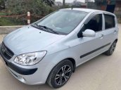 Cần bán Hyundai Getz năm 2010, màu bạc