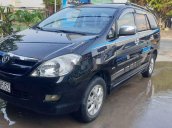 Xe Toyota Innova sản xuất năm 2007, màu đen chính chủ