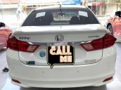 Bán xe Honda City sản xuất 2015, màu trắng còn mới, 318tr