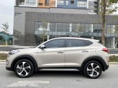 Cần bán Hyundai Tucson 1.6 Turbo sản xuất và đăng ký 2018