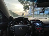 Cần bán gấp Kia Sorento DATH đời 2017, màu trắng 