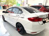 Bán xe Honda City sản xuất 2015, màu trắng còn mới, 318tr