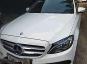 Bán Mercedes C300 AMG sản xuất 2016, màu trắng