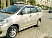 Bán ô tô Toyota Innova năm sản xuất 2013, màu vàng cát