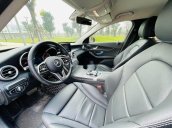 Cần bán xe Mercedes C200 đời 2019, màu đen