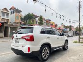 Cần bán Kia Sorento 2016, màu trắng chính chủ, 676tr