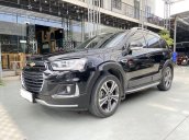 Bán Chevrolet Captiva LTZ sx 2016, màu đen, số tự động