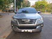 Cần bán Toyota Fortuner sản xuất 2017, màu bạc, xe nhập 