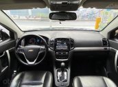 Cần bán gấp Chevrolet Captiva 2.4 AT sản xuất 2016, màu đen