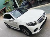 Xe Mercedes GLC300 AMG sản xuất 2016, màu trắng