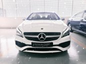 Bán Mercedes CLA250 AMG, màu trắng, nhập khẩu chính hãng, 50 km