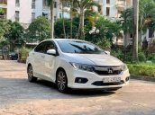 Bán gấp ô tô Honda City năm 2017 form mới, màu trắng, nguyên bản từ đầu