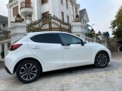 Bán Mazda 2 đời 2016, màu trắng, nhập khẩu, giá tốt