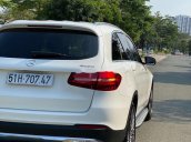 Cần bán gấp Mercedes GLC250 sản xuất 2019, giá mềm