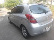 Bán Hyundai i20 năm sản xuất 2011, màu bạc, nhập khẩu