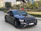 Cần bán xe Mercedes E300 AMG sản xuất 2019, giá thấp