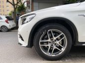 Cần bán xe Mercedes GLC 300 AMG năm sản xuất 2016, màu trắng 