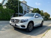 Cần bán gấp Mercedes GLC250 sản xuất 2019, giá mềm