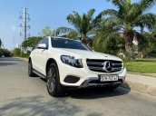 Cần bán gấp Mercedes GLC250 sản xuất 2019, giá mềm