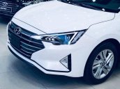 Bán Hyundai Elantra đời 2021, màu trắng