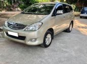 Bán ô tô Toyota Innova năm 2009, màu vàng cát