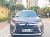 Cần bán lại xe Mitsubishi Outlander sản xuất năm 2019