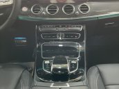 Bán Mercedes Benz E300AMG model 2020, sản xuất 2019, một đời chủ mua mới ít sử dụng