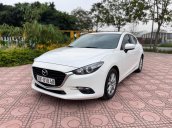 Cần bán gấp Mazda 3 hatchback năm 2019, màu trắng cực lướt