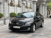 Bán Toyota Corolla Altis năm 2011, màu đen giá bán 475tr, xe chạy được 130000km