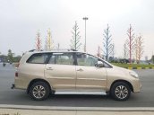 Cần bán Toyota Innova năm sản xuất 2015 còn mới giá cạnh tranh