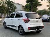 Cần bán xe Hyundai Grand i10 năm sản xuất 2019, màu trắng 