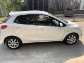 Cần bán Mazda 2 sản xuất năm 2014, giá chỉ 342 triệu