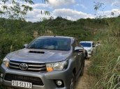 Bán Toyota Hilux sản xuất 2015 còn mới, 515 triệu