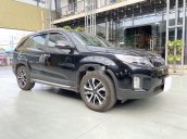 Bán xe Kia Sorento sản xuất 2020, màu đen chính chủ, 765tr