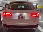 Cần bán xe Mercedes GLC200 sản xuất năm 2020