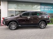 Cần bán gấp Toyota Fortuner 2.4G (MT) máy dầu năm 2019