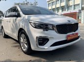 Cần bán gấp Kia Sedona đời 2019, màu trắng 