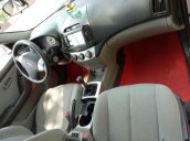 Cần bán lại xe Hyundai Elantra cuối 2008, không taxi, không DV, giá tốt