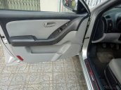 Cần bán lại xe Hyundai Elantra cuối 2008, không taxi, không DV, giá tốt